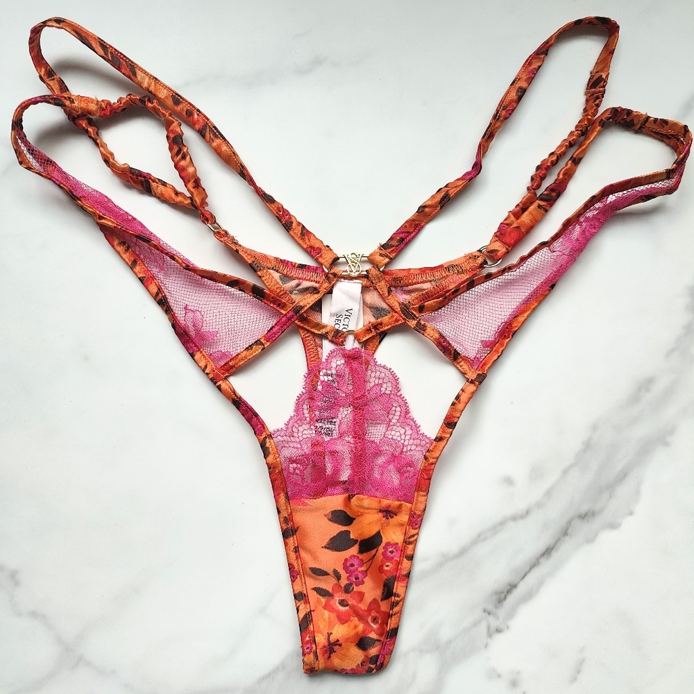 NWT VICTORIA'S SECRET VERY SEXY TROPICAL SATIN LACE HIGH-LEG STRAPPY THONG PANTY